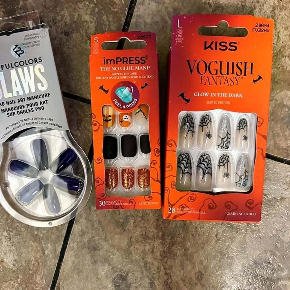 Kiss & Impress Halloween Press On Nails Bundle Set